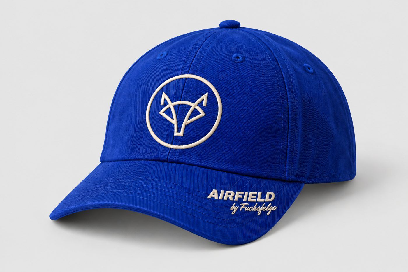 Blaue Cap mit gesticktem Fuchskopf und AIRFIELD-Schriftzug